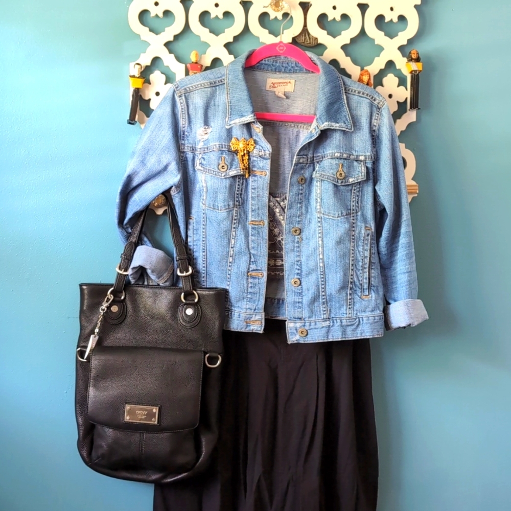 DKNY Black Pebble Leather Bucket Hand Bag - Picture 3 of 12